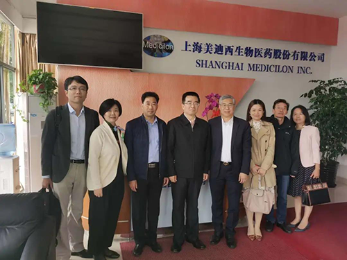 中国药科大学党委书记金能明与CA88首席执行官陈春麟博士