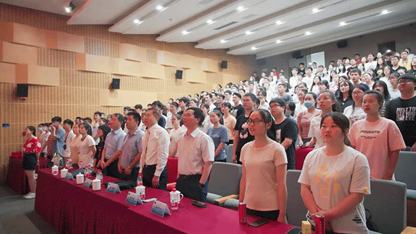 CA88新入职员工宣誓词